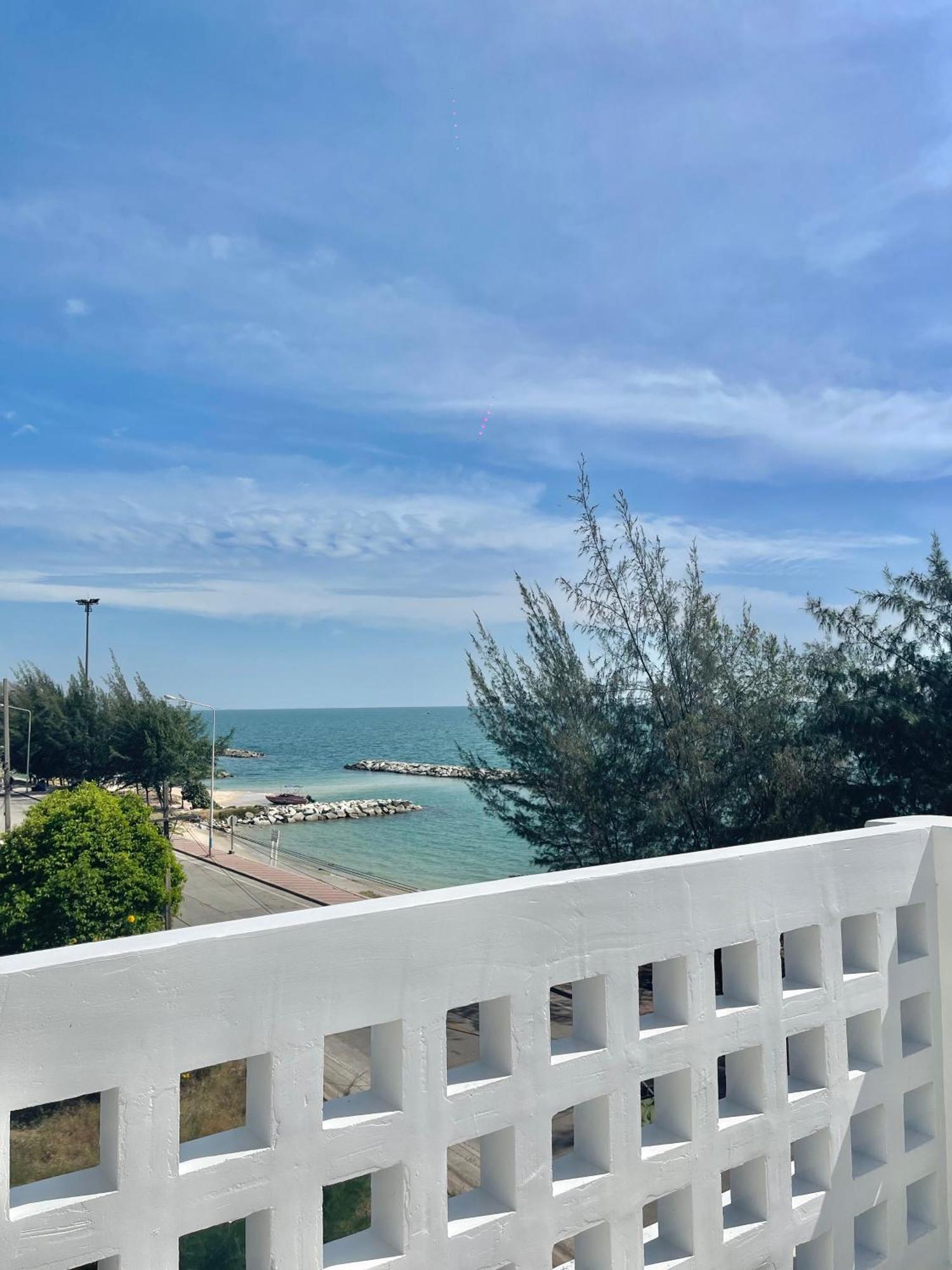 Privaterayong Rayong Exterior foto